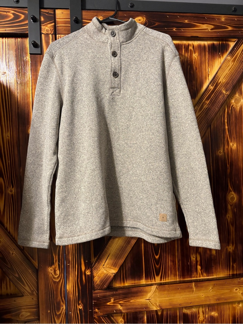Men's G.H. Bass & co Gray Button-Neck Pullover Sweater. Size large